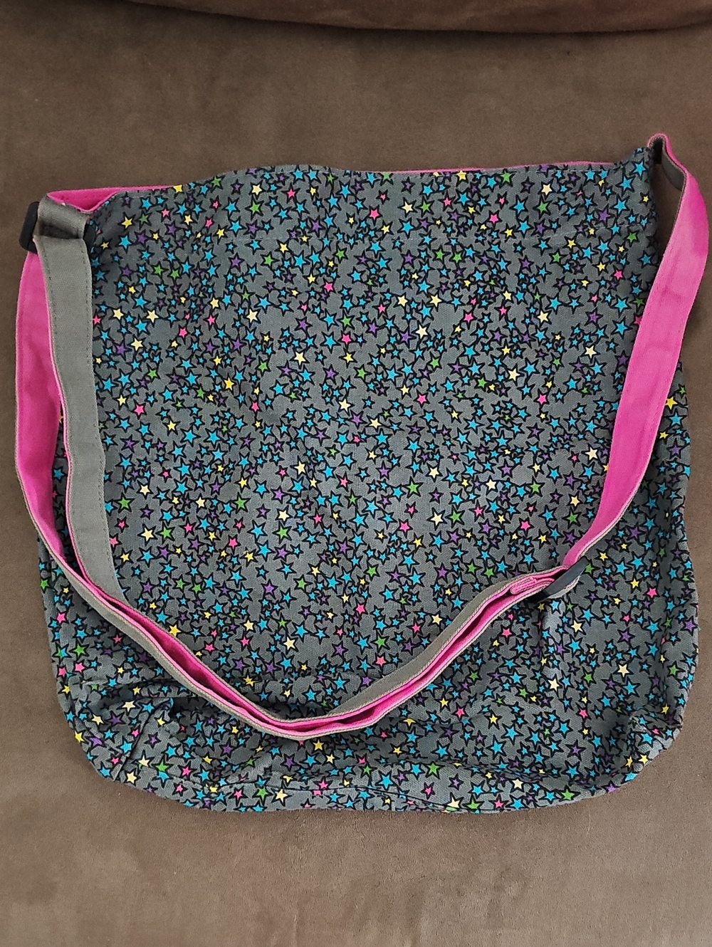 Joe Boxer Sling Bag With Stars